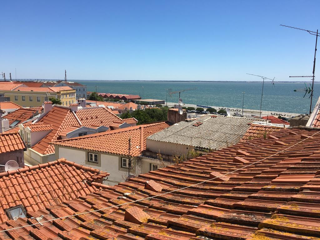 Typical River View Cosy And * Lisboa